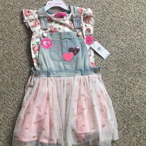Betsey Johnson girls (size 6X )2 piece outfit